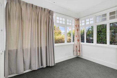 Photo of property in 257 Ferry Road, Waltham, Christchurch, 8011