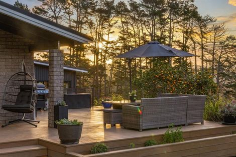 Photo of property in 1115 State Highway 16, Waimauku, 0883