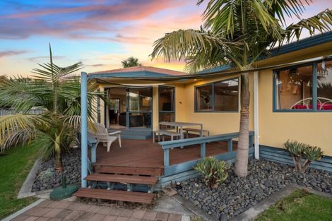 Photo of property in 128 Carlton Street, Bellevue, Tauranga, 3110