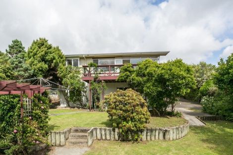 Photo of property in 23 Tauroa Road, Havelock North, 4130
