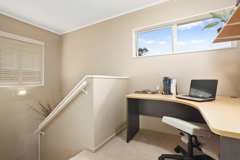 Photo of property in 30d Derwent Crescent, Titirangi, Auckland, 0604