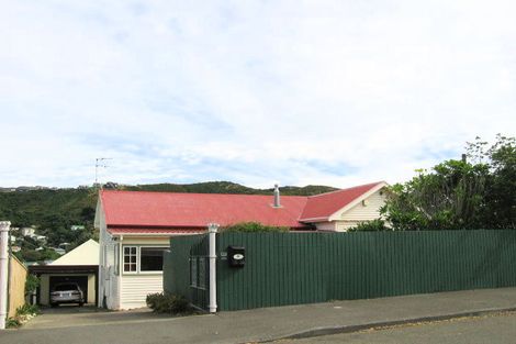 Photo of property in 80 Tiber Street, Island Bay, Wellington, 6023