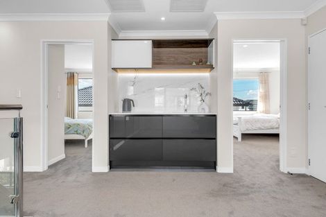 Photo of property in 80 Drumbuoy Drive, Flat Bush, Auckland, 2019