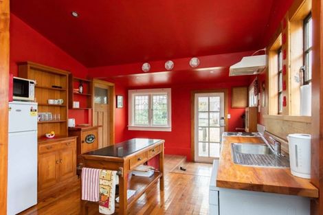 Photo of property in 9 Dampier Street, Woolston, Christchurch, 8023