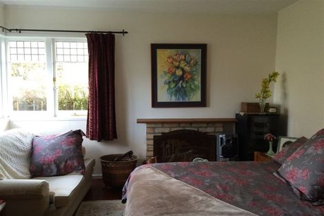 Photo of property in 1/42 Rata Street, New Lynn, Auckland, 0600