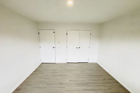 Photo of property in 21 Robertson Road, Favona, Auckland, 2024