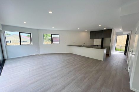 Photo of property in 18 Whati Lane, Henderson, Auckland, 0612