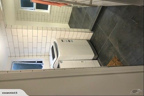 Photo of property in 188 Hutchinson Avenue, New Lynn, Auckland, 0600