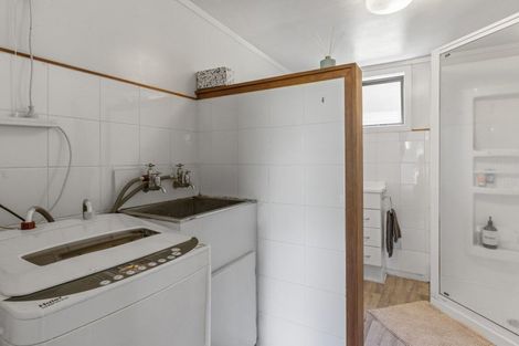 Photo of property in 33 Hinekura Avenue, Taupo, 3330