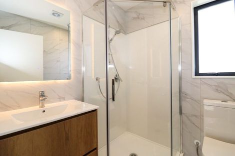 Photo of property in 4b Blue Gum Rise, Sunnyhills, Auckland, 2010