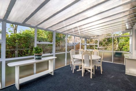 Photo of property in 32 Hutchison Crescent, Durie Hill, Whanganui, 4500