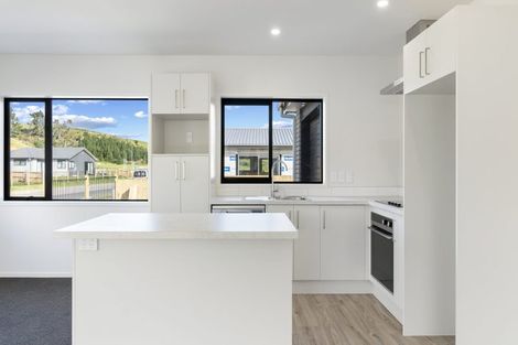 Photo of property in 14 Guy King Place, Huntly, 3700