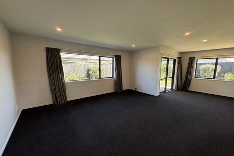 Photo of property in 6 Hartford Crescent, Rolleston, 7615