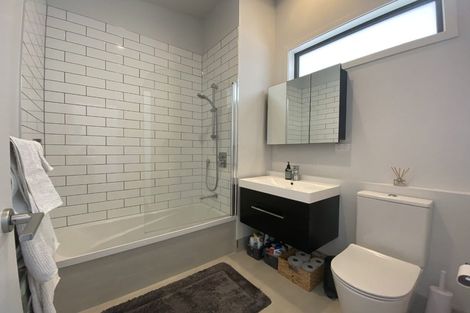 Photo of property in 30u4 Monowai Road, Johnsonville, Wellington, 6037