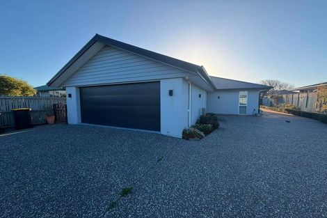 Photo of property in 160 Pacific Road, North New Brighton, Christchurch, 8083