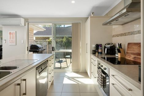 Photo of property in 4 Barossa Way, Brookfield, Tauranga, 3110