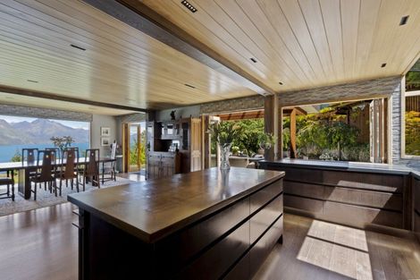 Photo of property in 27 Edinburgh Drive, Queenstown, 9300