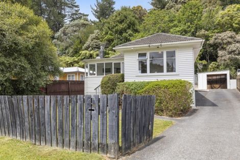 Photo of property in 78 Hine Road, Wainuiomata, Lower Hutt, 5014