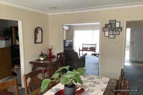 Photo of property in 40 Priestley Drive, Bucklands Beach, Auckland, 2014