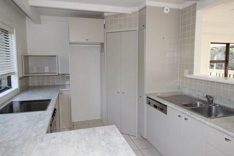 Photo of property in 11 Noel Avenue, Orewa, 0931