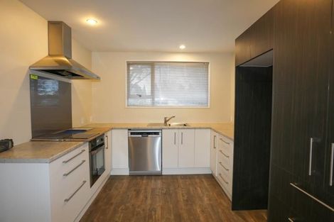 Photo of property in 310 Memorial Avenue, Burnside, Christchurch, 8053