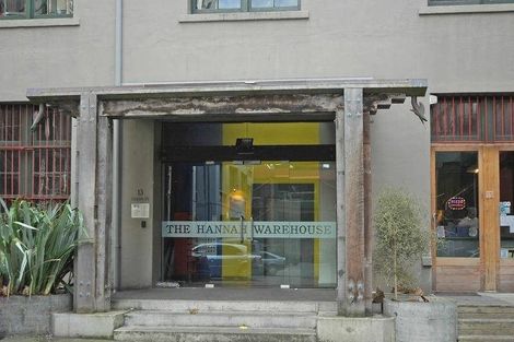 Photo of property in Hannahs Warehouse Apartments, 21/13 Leeds Street, Te Aro, Wellington, 6011