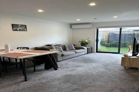 Photo of property in 8/59 Neil Avenue, Te Atatu Peninsula, Auckland, 0610