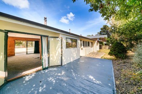 Photo of property in 134 John F Kennedy Drive, Milson, Palmerston North, 4414