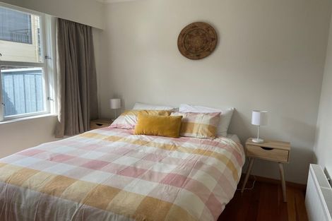 Photo of property in 28 Rotherham Terrace, Miramar, Wellington, 6022