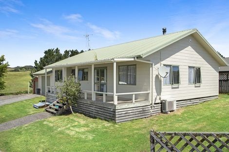 Photo of property in 34 Mcvie Road, Huntly, 3700