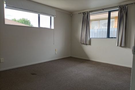 Photo of property in 32 Kayes Road, Pukekohe, 2120
