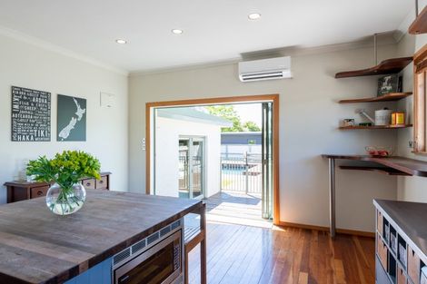 Photo of property in 37 Bettina Road, Fairfield, Hamilton, 3214