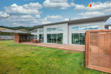 Photo of property in 16 Irwin Logan Drive, Mosgiel, 9024