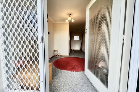 Photo of property in 24 Anglesey Place, Awapuni, Palmerston North, 4412