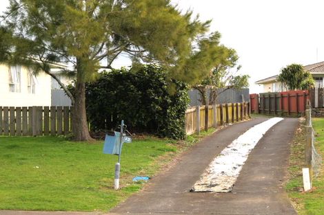 Photo of property in 13 Donnell Avenue, Favona, Auckland, 2024