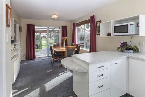 Photo of property in 2/11 Leith Place, Spreydon, Christchurch, 8024