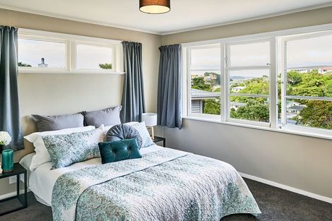 Photo of property in 63 Salford Street, Newlands, Wellington, 6037