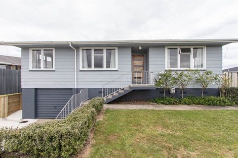 Photo of property in 5 Karaka Street, Inglewood, 4330