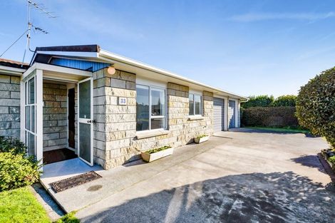 Photo of property in 33 Murdoch Street, Hawera, 4610
