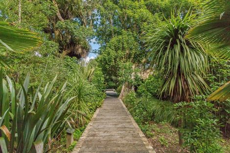 Photo of property in 80 Rewa Rewa Lane, Orewa, 0931