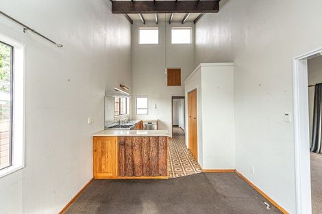 Photo of property in 19 Tongariro Street, Castlecliff, Whanganui, 4501