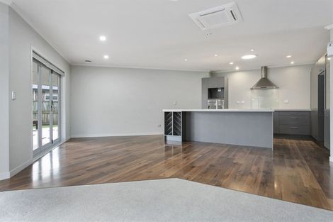 Photo of property in 25 Madison Street, Cambridge, 3434