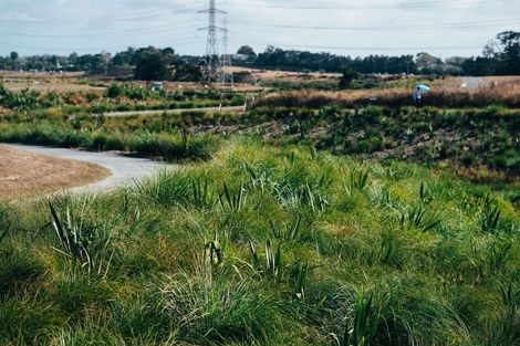 Photo of property in 24a Waka Ama Road, Karaka, 2113