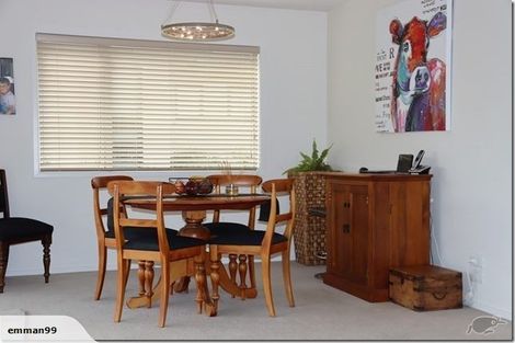 Photo of property in 3 Highgrove Place, Waipukurau, 4200