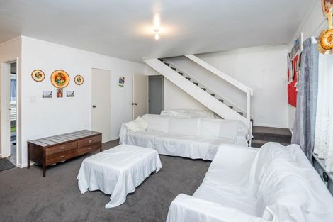 Photo of property in 168 Old Farm Road, Hamilton East, Hamilton, 3216