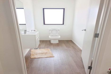 Photo of property in 19u4 Dowding Street, Melville, Hamilton, 3206