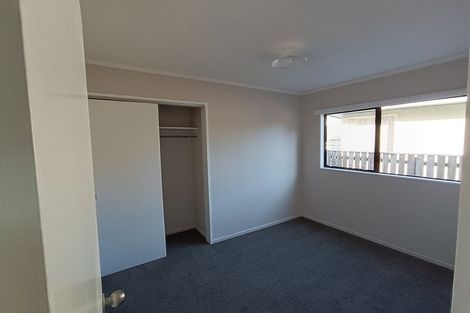 Photo of property in 615u3 Evans Bay Parade, Kilbirnie, Wellington, 6022