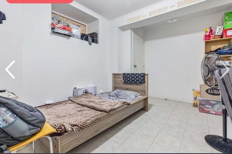 Photo of property in 10 Bishop Street, Green Bay, Auckland, 0604