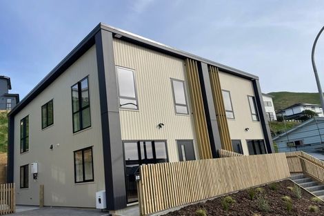 Photo of property in 5b Stockport Grove, Churton Park, 6037