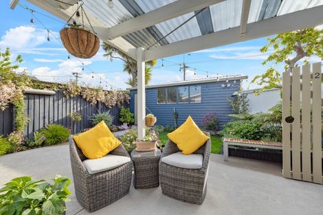 Photo of property in 237 Estuary Road, South New Brighton, Christchurch, 8062